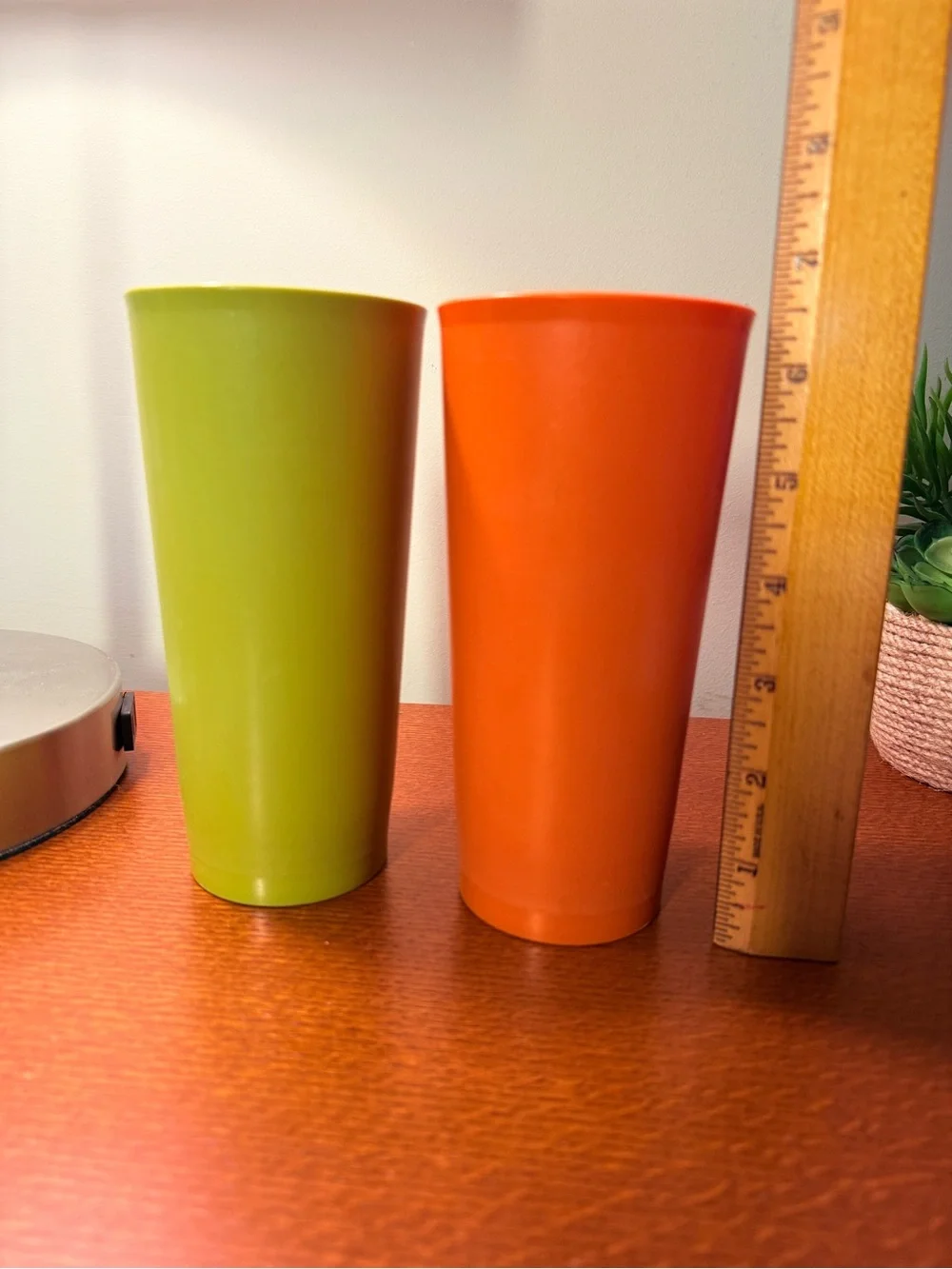 Tupperware Lot of 2 Tumbler Cups Harvest #1348 orange and green Vintage